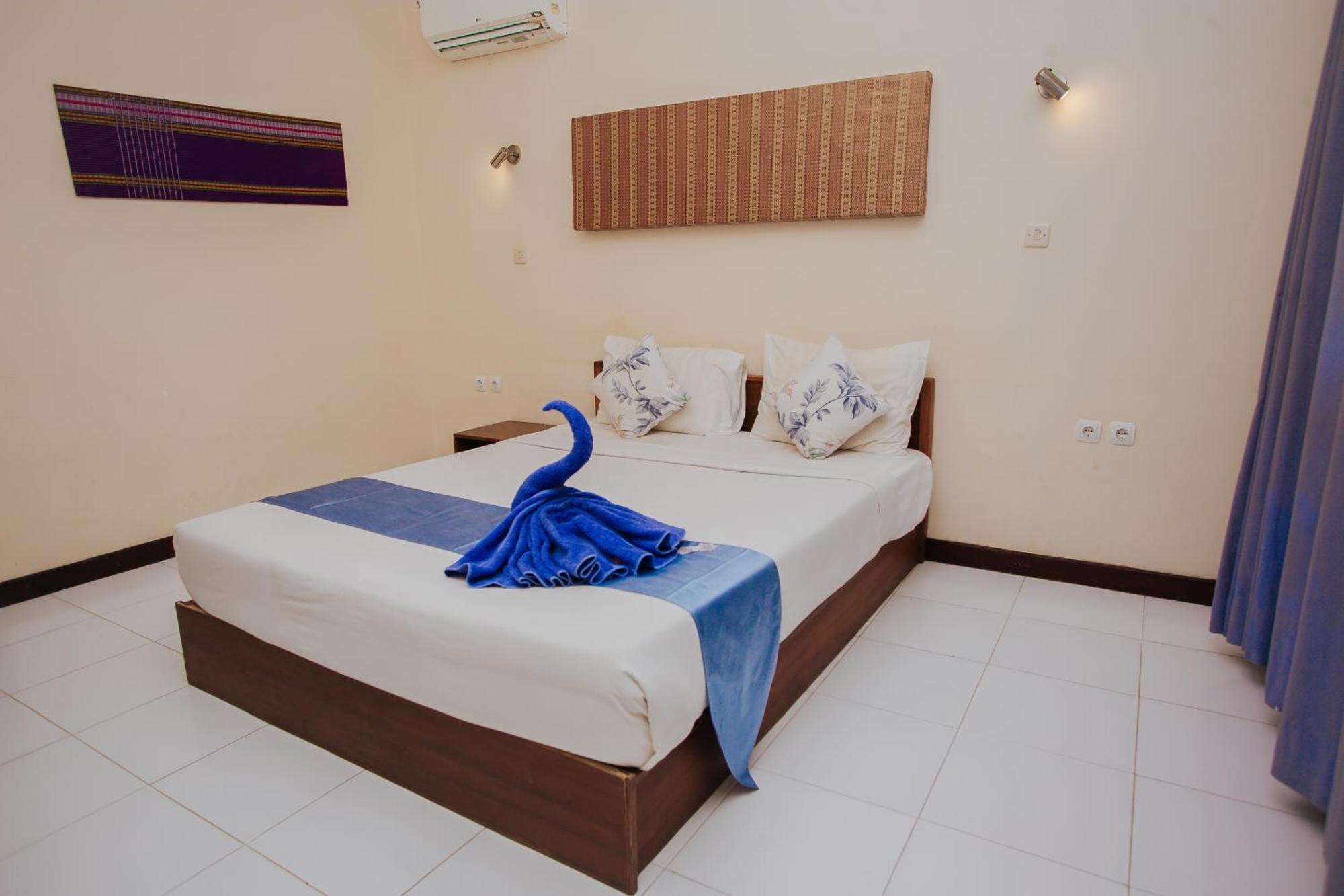 Medana Bay Marina Hotel Paloh ภายนอก รูปภาพ