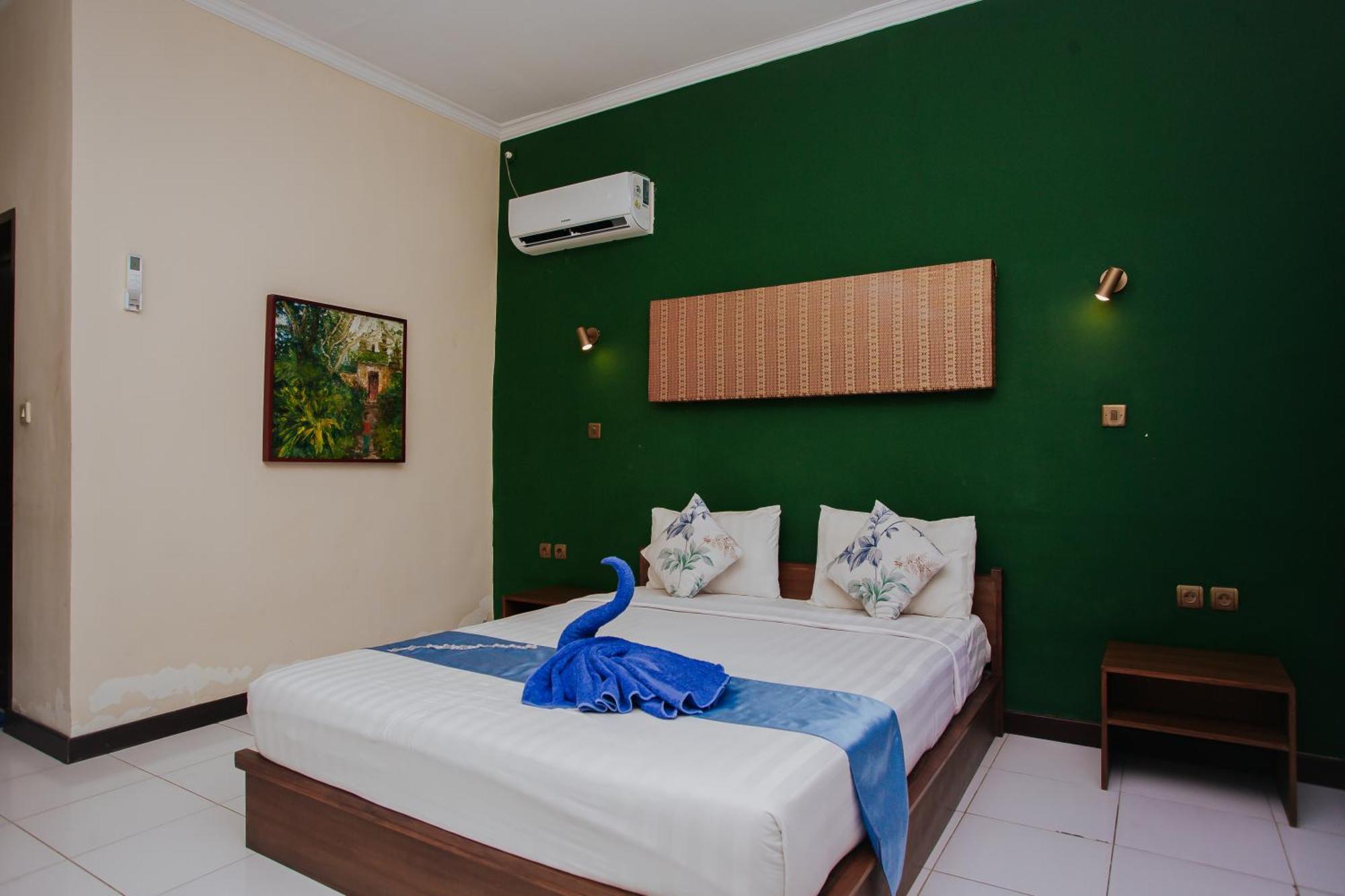 Medana Bay Marina Hotel Paloh ภายนอก รูปภาพ